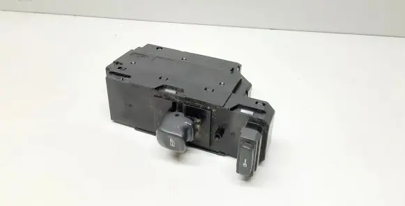 Volvo S60 Electric window control switch 30658117