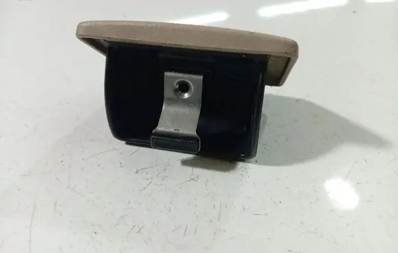 Toyota Avensis T250 Car ashtray