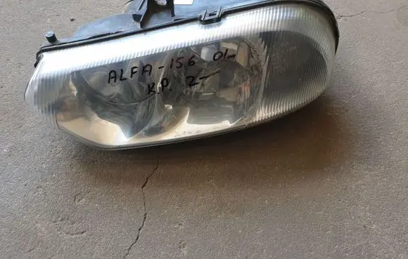 Alfa Romeo 156 Headlight/headlamp