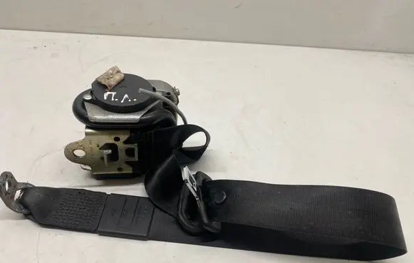 Audi A6 S6 C5 4B Front seatbelt 4B0857705A