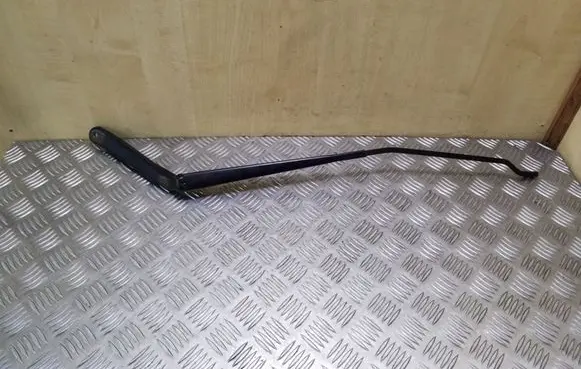 Ford Fusion Windshield/front glass wiper blade 2N1117526BB