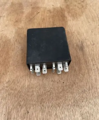 Audi A6 S6 C5 4B Other relay 4B0919471A 5KG00656805