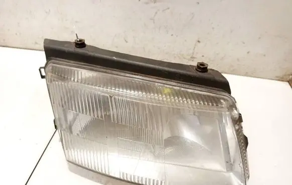 Volkswagen PASSAT B5 Headlight/headlamp 14742600