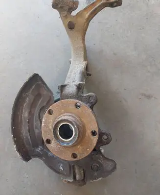 Skoda Superb B5 (3U) Front wheel hub spindle knuckle