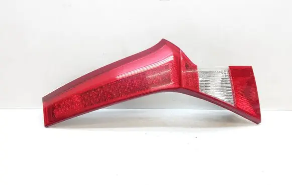 Volvo V70 Tailgate rear/tail lights