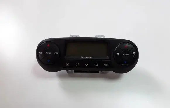 Hyundai ix35 Air conditioner control unit module 972502Y601