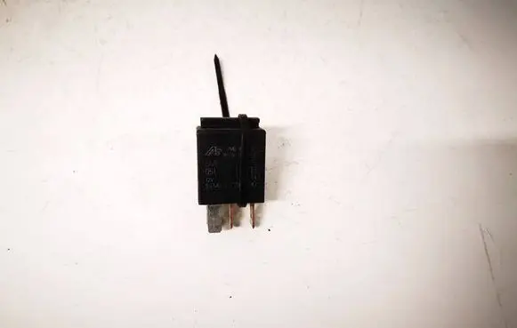 Volkswagen Golf IV Other relay 7M0951253 7M0951253C