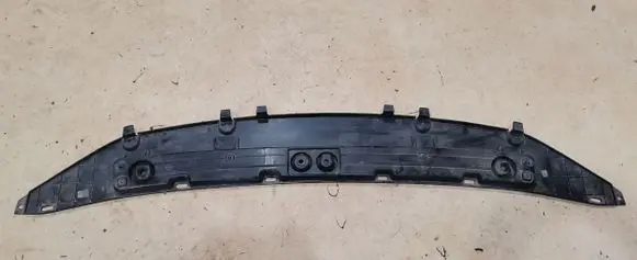 KIA EV6 Front bumper skid plate/under tray 866V8CV000