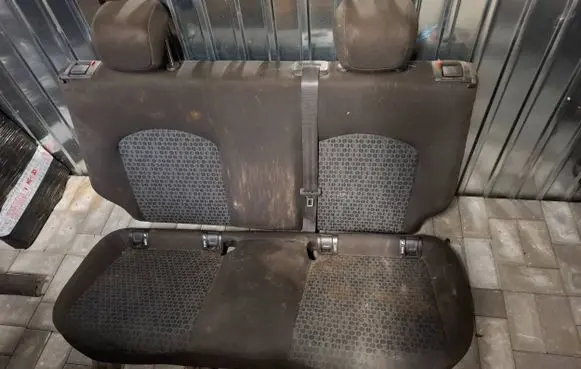 Opel Corsa E Second row seats 23654