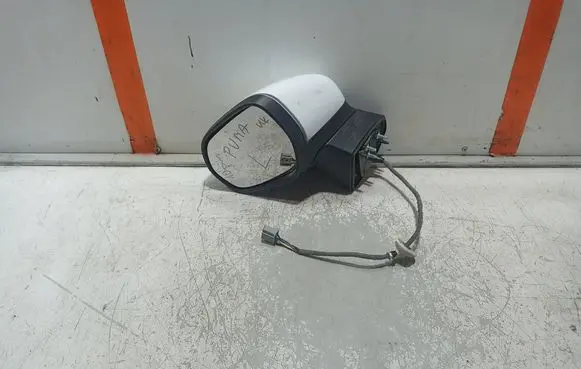 Ford Puma Front door electric wing mirror