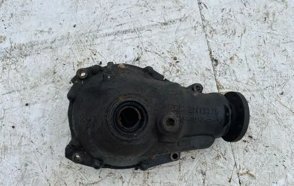 BMW X3 E83 Front differential E2005379