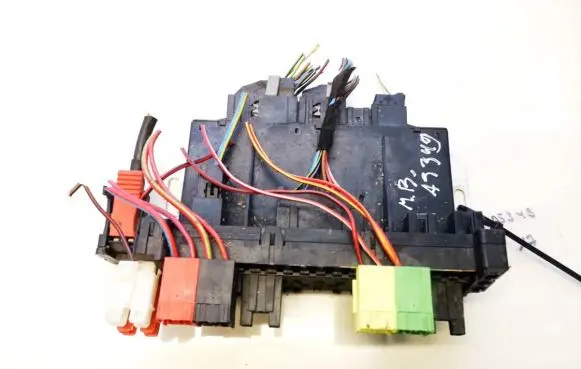 Mercedes-Benz S W220 Fuse box set a0315451632 05045133