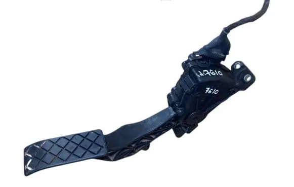 Volkswagen Transporter - Caravelle T5 Accelerator throttle pedal 7H1721503 6PV00849503