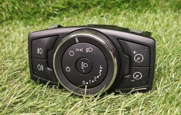 Ford Focus Light switch BM5T13A024AC 10093006