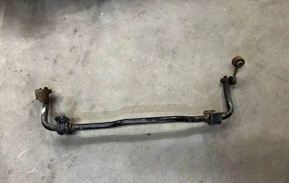 Toyota RAV 4 (XA50) Rear anti-roll bar/sway bar 