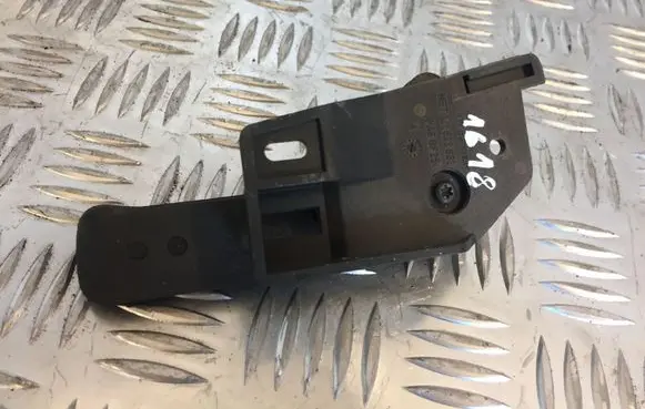 Engine bonnet (hood) release handle