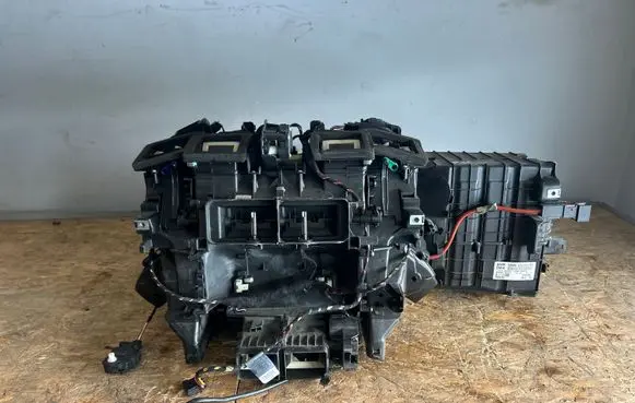BMW 5 F10 F11 Interior heater climate box assembly 9197019