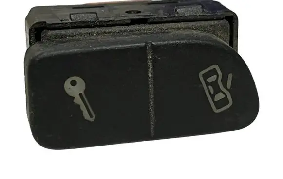 Volkswagen Fox Electric window control switch 5Z0962123 03206
