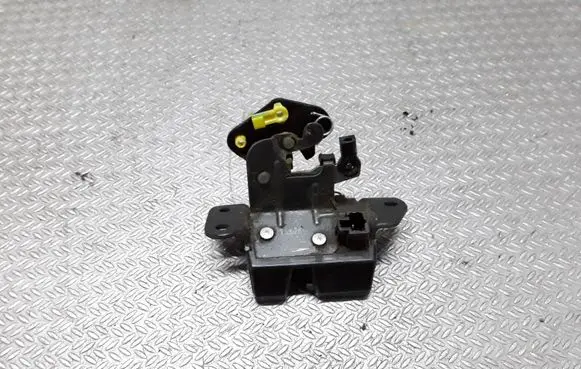 Chevrolet Captiva Tailgate/trunk/boot lock/catch/latch