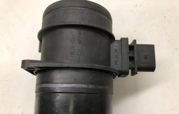 Skoda Superb B6 (3T) Mass air flow meter 0281002735 03G906461C 19746460