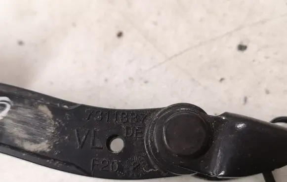 BMW 1 F20 F21 Front door check strap stopper