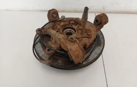 Nissan Murano Z50 Rear wheel hub spindle/knuckle 43018CN200 43206CA00