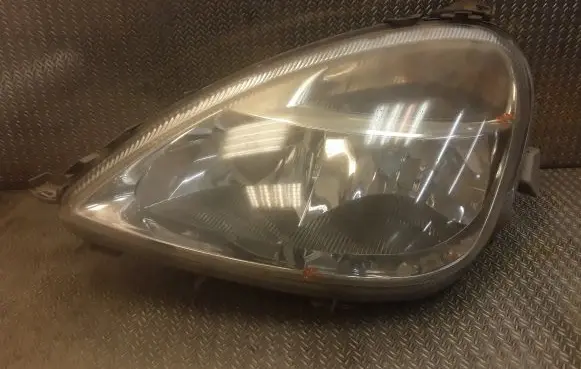 Mercedes-Benz A W168 Headlight/headlamp 1688201761