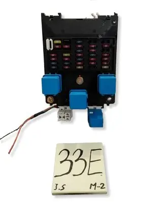 Nissan Micra Relay mounting block 285519F910