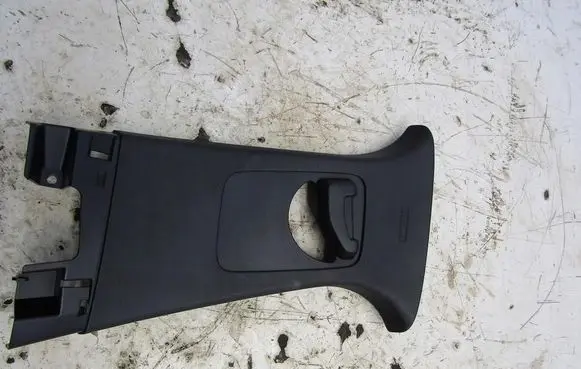 Ford Focus (B) pillar trim (bottom) JX7B-A24583-A