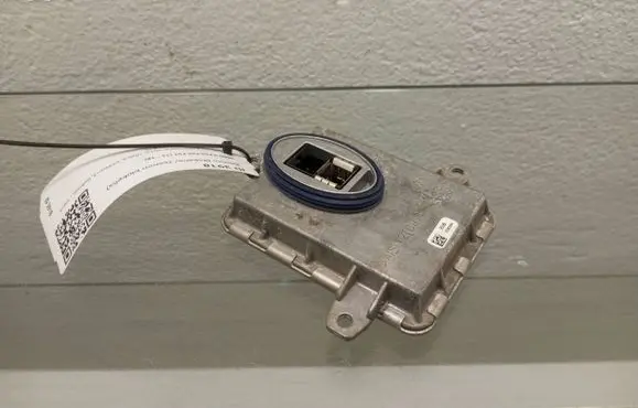BMW 3 F30 F35 F31 Headlight ballast module Xenon 7296090