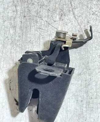 Loading door lock