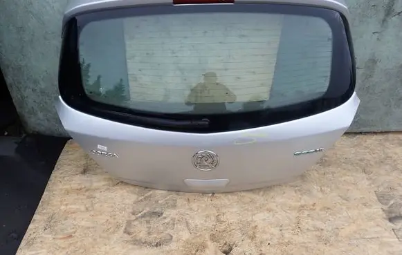 Opel Corsa D Tailgate/trunk/boot lid 