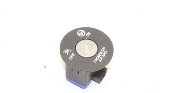 Hyundai Tucson IV NX4 Passenger airbag on/off switch 