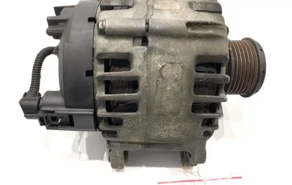 Audi A3 S3 8P Generator/alternator TG14C026