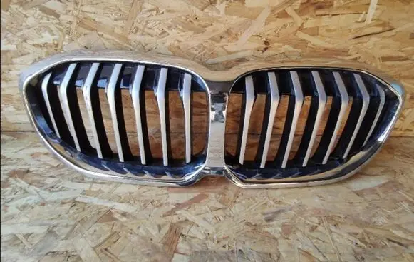 BMW 1 F40 Front grill 5A39366