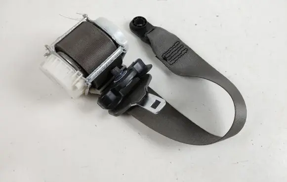 Jaguar XF X250 Front seatbelt 9X23F611B09AD