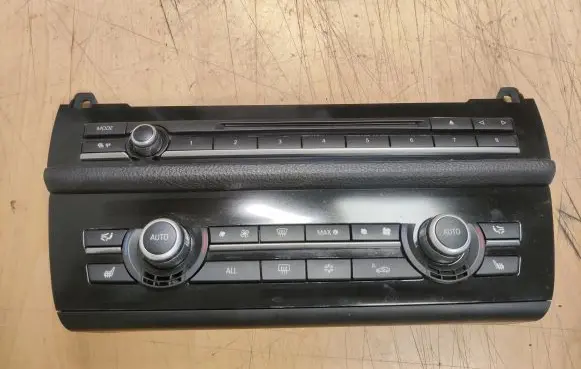 BMW 5 F10 F11 Climate control unit 924123801 9241238