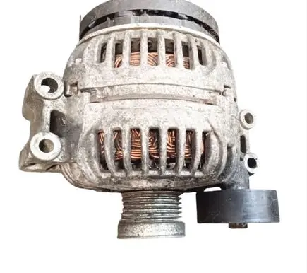 Audi A3 S3 8P Generator/alternator F00M145312