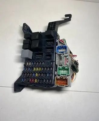 Ford Mondeo Mk III Comfort/convenience module 1S7T14A073AE 0826