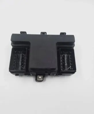 Ford Mondeo MK V Fuse module FG9T14A067EB 11361564 G2811MADE
