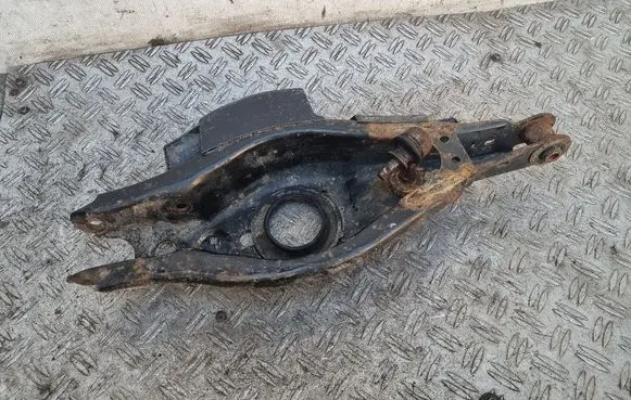 Toyota Avensis T270 Rear upper control arm/wishbone