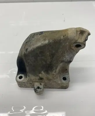 Mercedes-Benz ML W164 Engine mounting bracket A6422230304