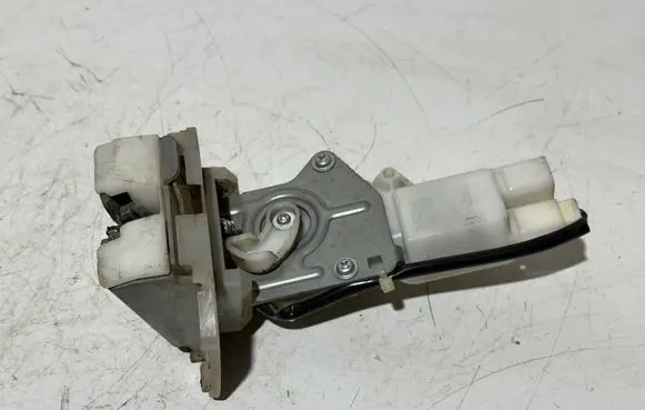 Fiat Sedici Tailgate/trunk/boot lock/catch/latch