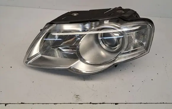 Volkswagen PASSAT B6 Headlight/headlamp 3C0941055