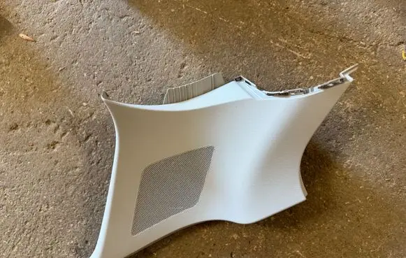 Audi A1 (C) pillar trim 82G867287