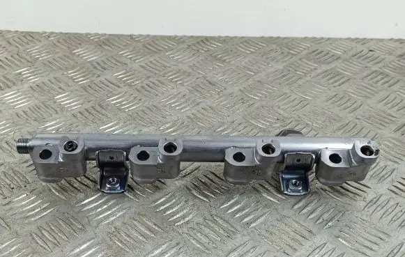 Suzuki SX4 S-Cross Fuel main line pipe 23B100937