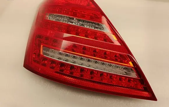 Mercedes-Benz S W221 Rear/tail lights A2218201364 587001