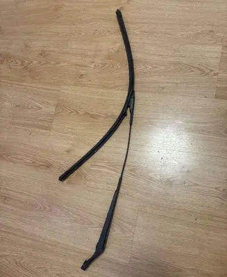 Opel Zafira B Front wiper blade arm GM13145563 13145563