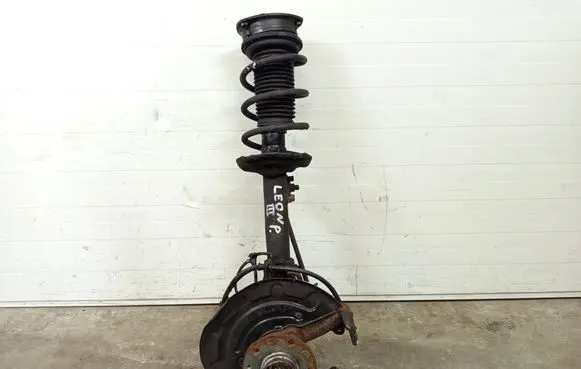Seat Leon (5F) Front wheel hub spindle knuckle ZWRTNICAPLEONIII