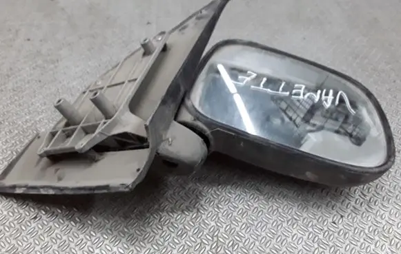Nissan Vanette Manual wing mirror E30156584